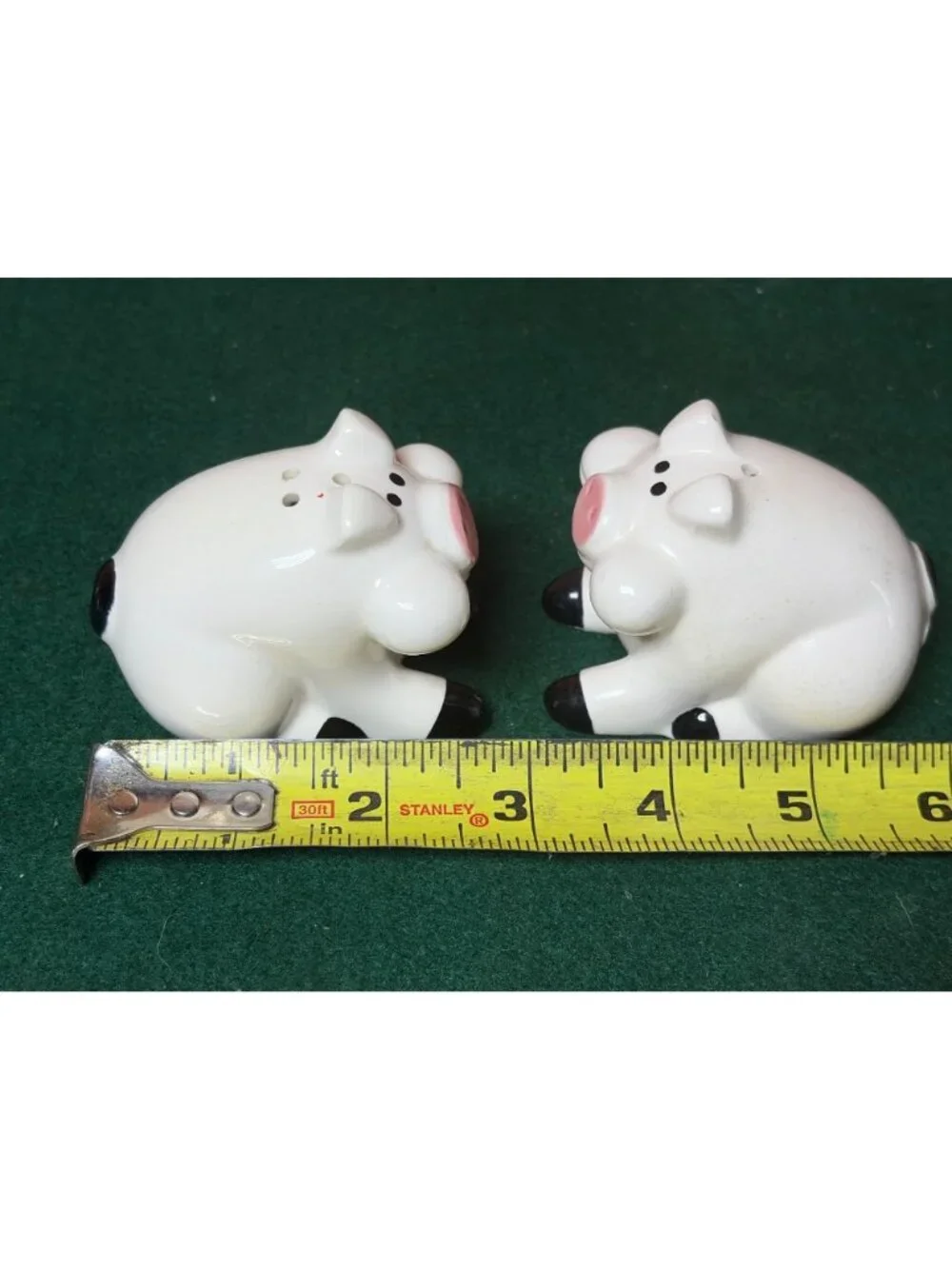 VTG Ron Gordon Designs Pig Salt & Pepper Shakers Ceramic White & Black Korea